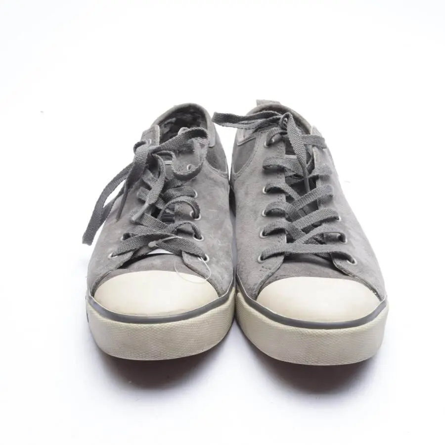 Sneaker EUR 38,5 Grau