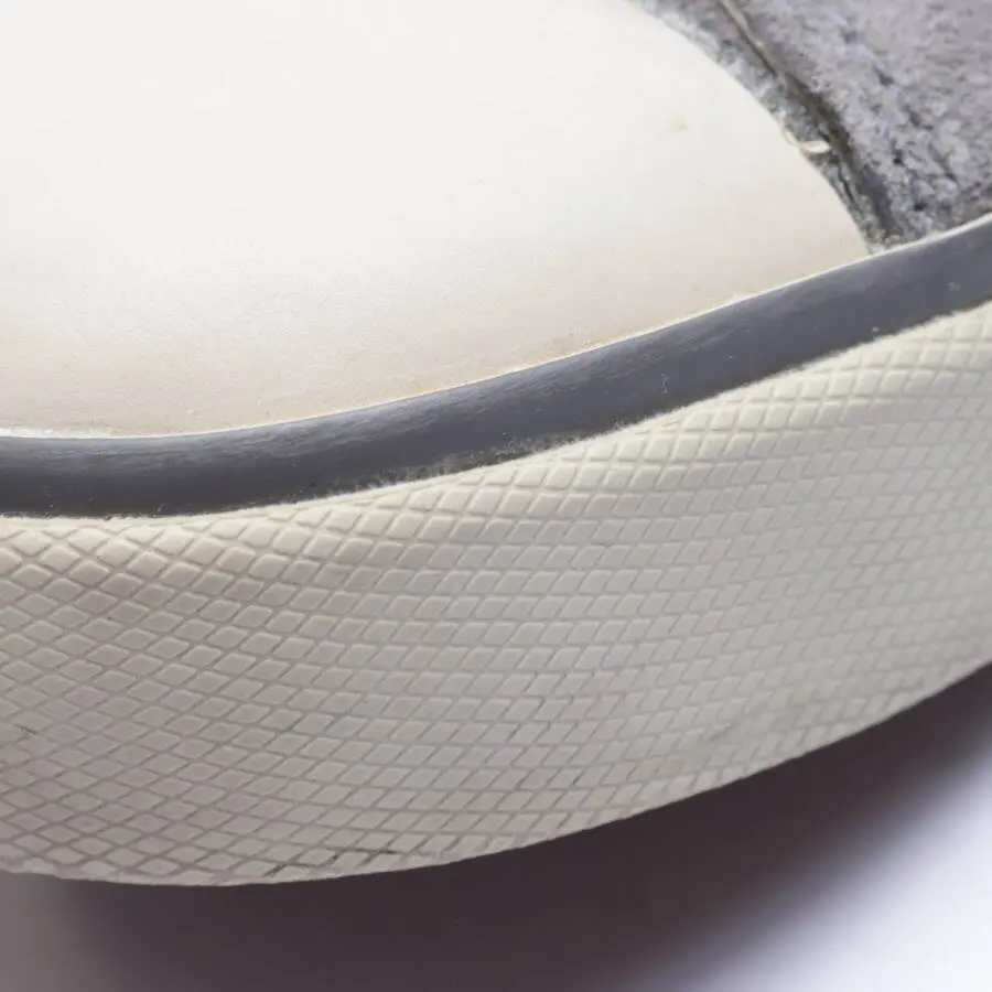 Sneaker EUR 38,5 Grau